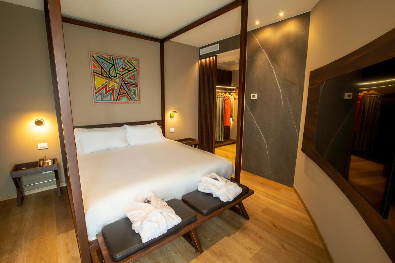 Una Hotels Mh Matera Exterior photo