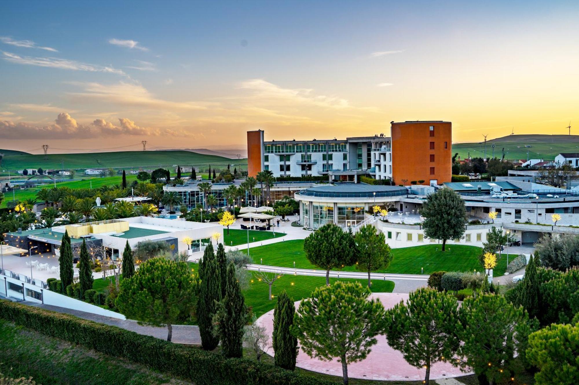Una Hotels Mh Matera Exterior photo