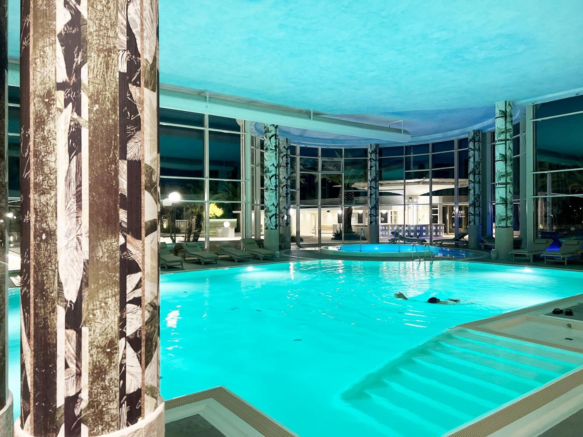 Una Hotels Mh Matera Exterior photo
