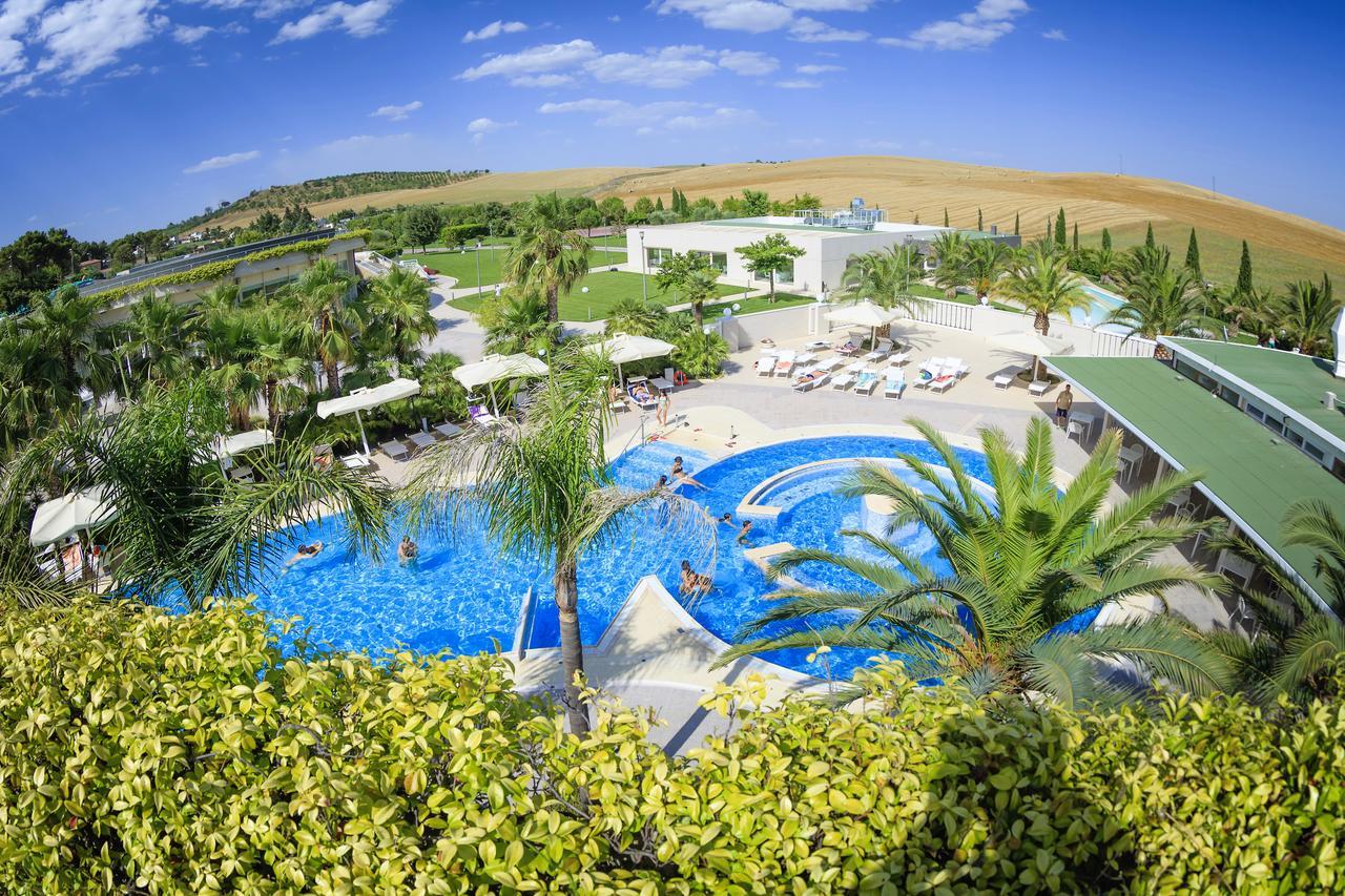 Una Hotels Mh Matera Exterior photo